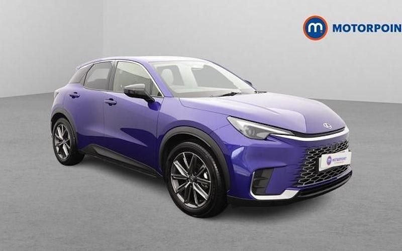 Używany Lexus LBX 136 KM (100 kW) 2025 SUV