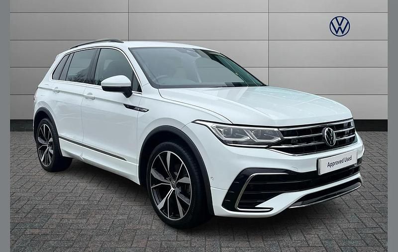Used VW Tiguan R-line 150 HP (110 kW) 2022 White SUV