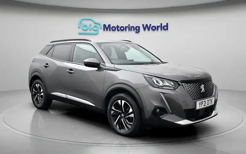 Second-hand Peugeot 2008 Allure Premium 131 CP (96 kW) 2021 Gri SUV