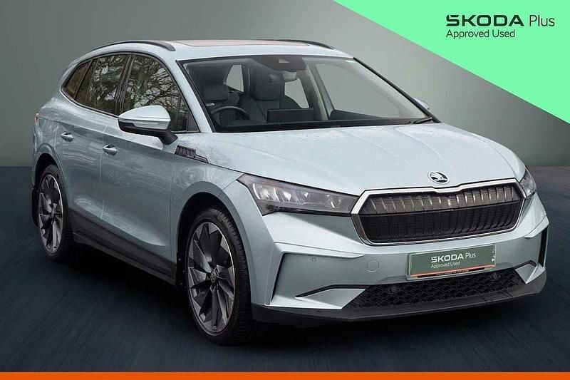Used Skoda Enyaq iV Lounge 131 kW (179 HP) 2021 Arctic silver metallic SUV