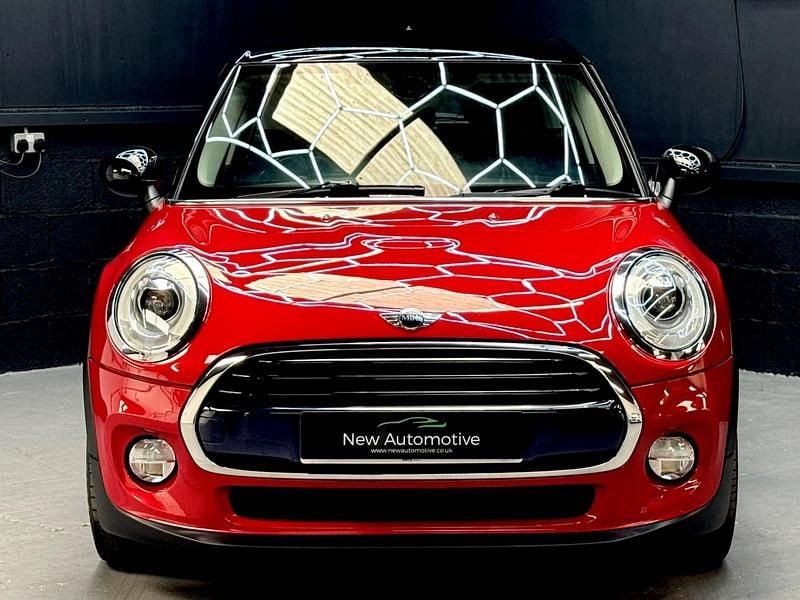 Used Mini Cooper D Hatch 116 HP (85 kW) 2017 Red Hatchback