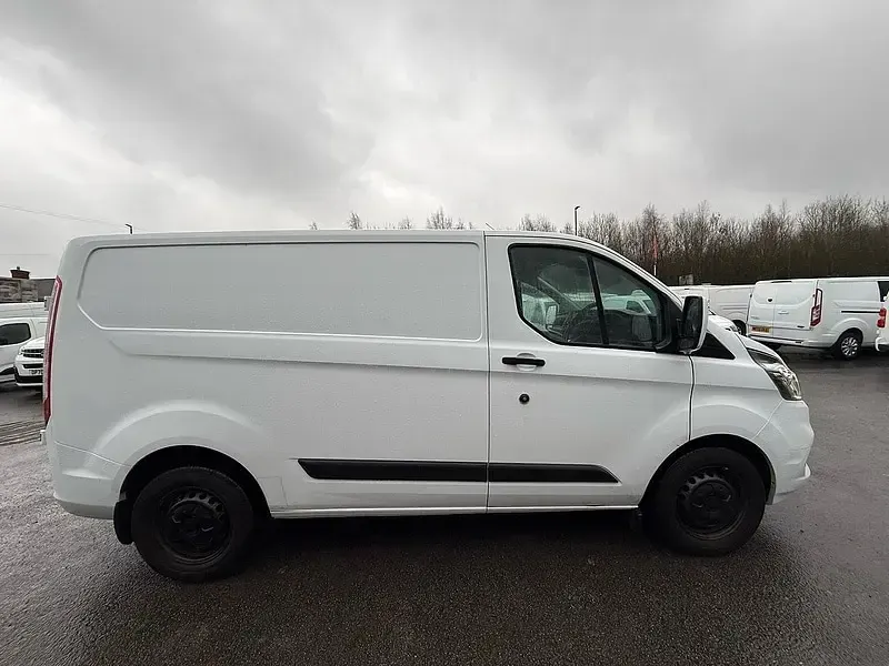 Used Ford Transit Custom Trend 130 HP (95 kW) 2019 White Van