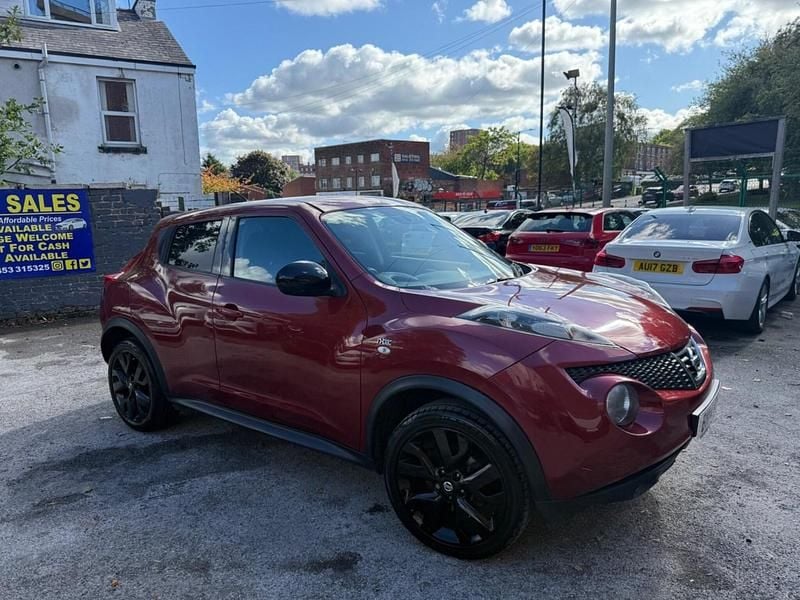 Red Used 2014 Nissan Juke N-TEC SUV | £3,800 (Good price) - Image 1/4