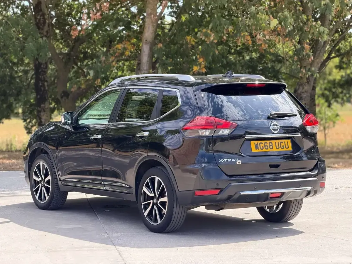 Used Nissan X-Trail Tekna 130 HP (95 kW) 2018 Black SUV