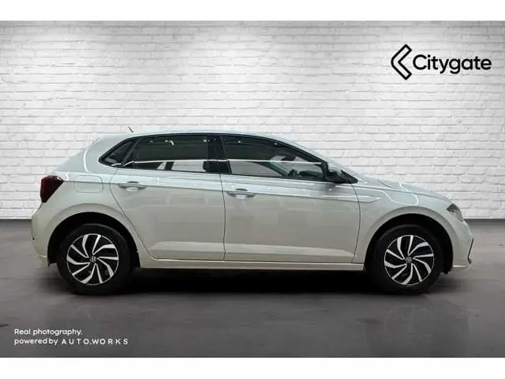 Used VW Polo 80 HP (58 kW) 2023 Hatchback