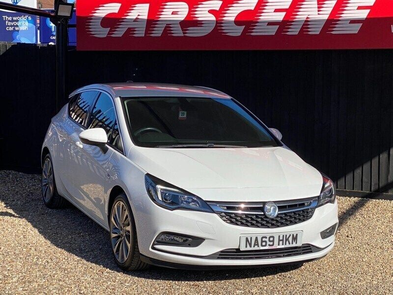 White Used 2019 Vauxhall Astra S Hatchback | £8,799 (Fair price) - Image 1/4