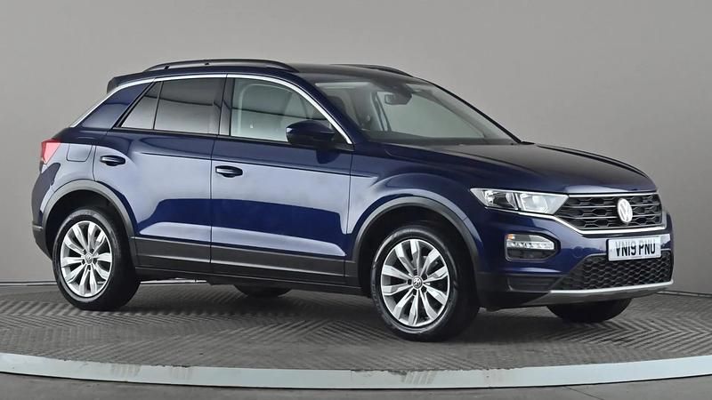 Used VW T-Roc SE 115 HP (84 kW) 2019 Blue SUV