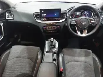 Used Kia XCeed 118 HP (86 kW) 2021 Red SUV
