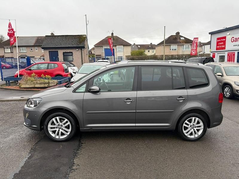 Used VW Touran SE 105 HP (77 kW) 2015 Grey MPV