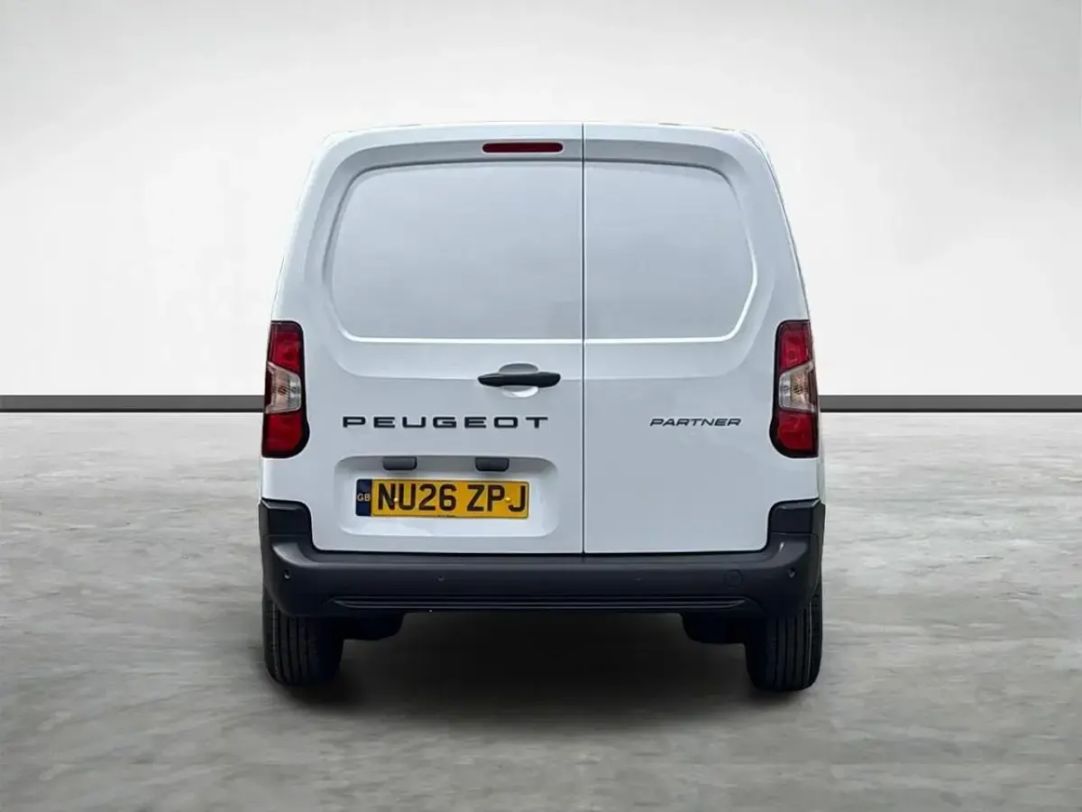 New Peugeot Partner S 100 HP (73 kW) 2026 White MPV
