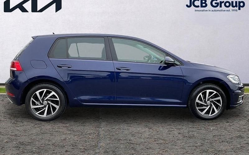 Begagnad VW Golf VII Edition 150 HK (110 kW) 2020 Blå Halvkombi