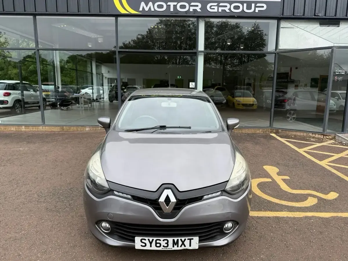 Used Renault Clio Expression+ 90 HP (66 kW) 2013 Grey Hatchback