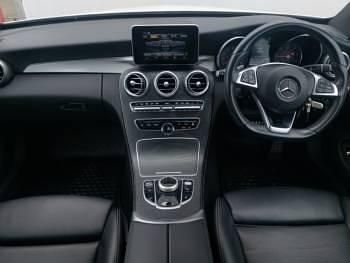 Image 3/4