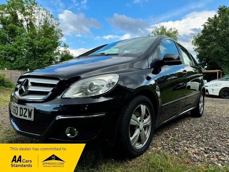 Used Mercedes B160 SE 2011 Black MPV