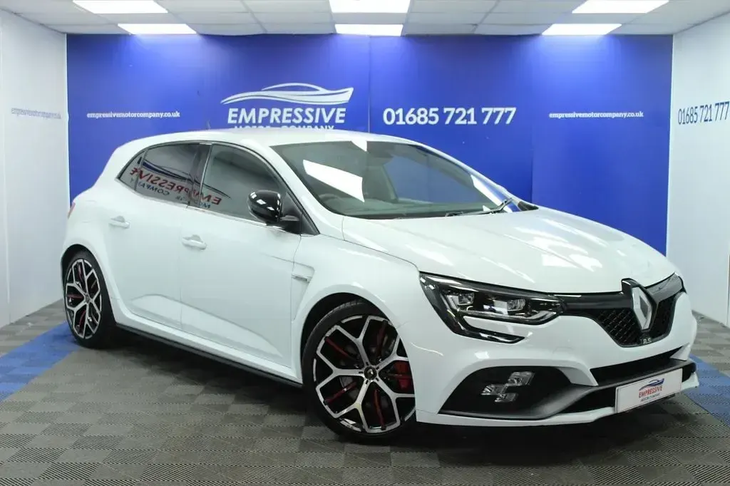 Used Renault Mégane IV Trophy 300 HP (220 kW) 2020 White Hatchback