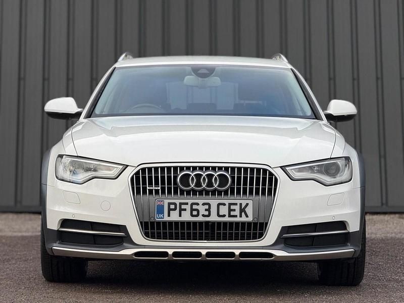 Used Audi A6 Allroad Comfort 245 HP (180 kW) 2013 White Estate