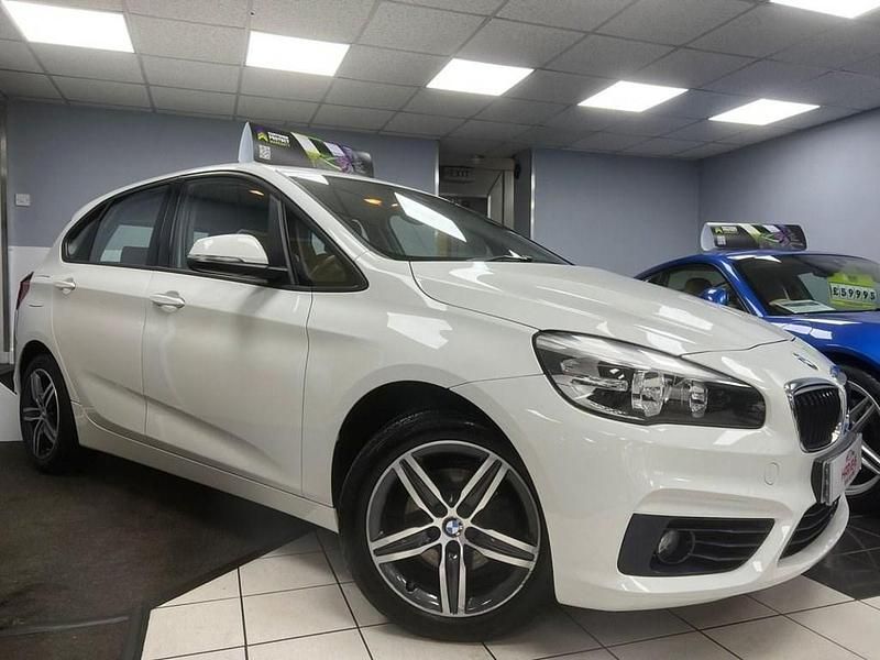 Used BMW 218 Sport Line 140 HP (102 kW) 2018 White MPV