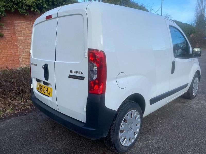 Used Peugeot Bipper 2017 White MPV