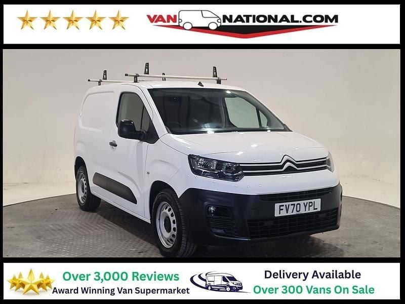 Used Citroën Berlingo Start 75 HP (55 kW) 2021 White MPV