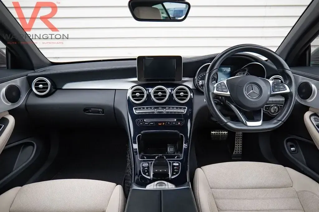 Begagnad Mercedes C43 AMG 2017 Svart Cab