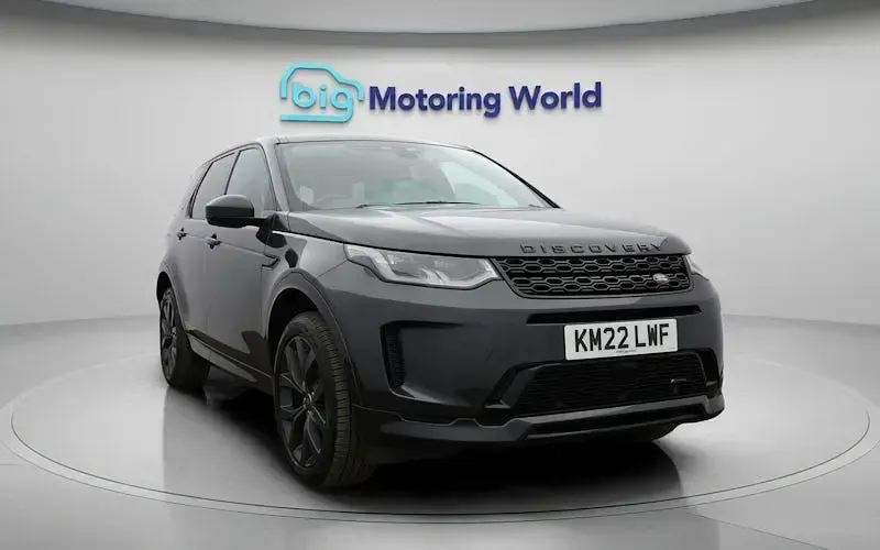 Used Land Rover Discovery 5 SE Dynamic 309 HP (227 kW) 2023 SUV
