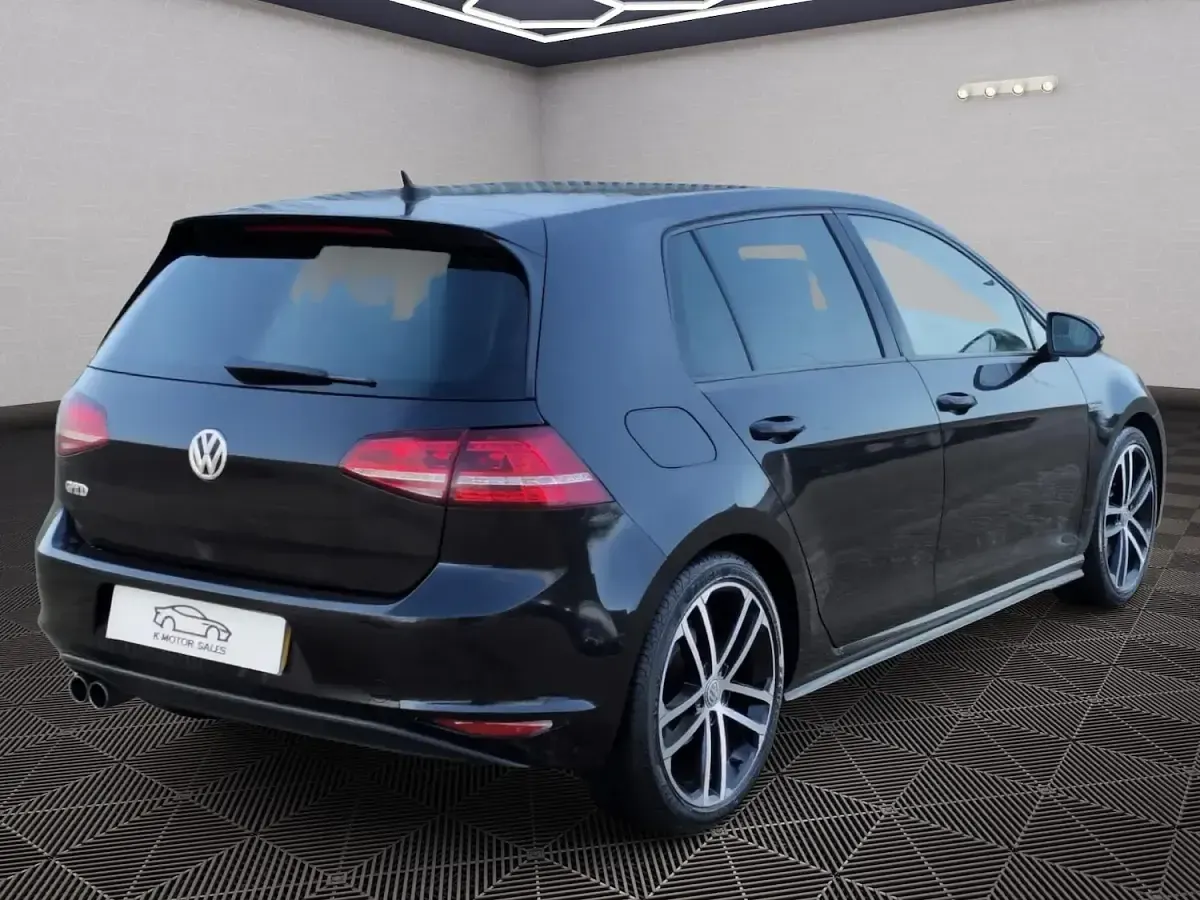 Used VW Golf VII GTD 2017 Black Hatchback