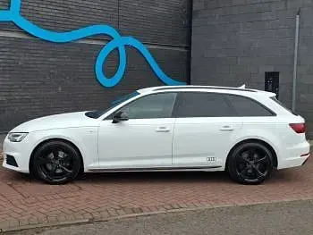 Used Audi A4 Black Edition 150 HP (110 kW) 2017 White Estate