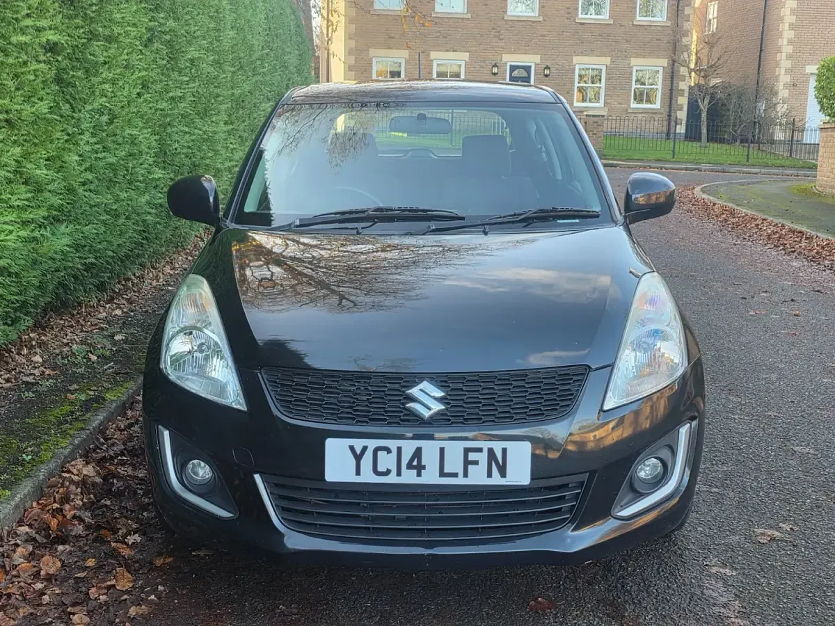 Used Suzuki Swift SZ3 94 HP (69 kW) 2014 Black Hatchback