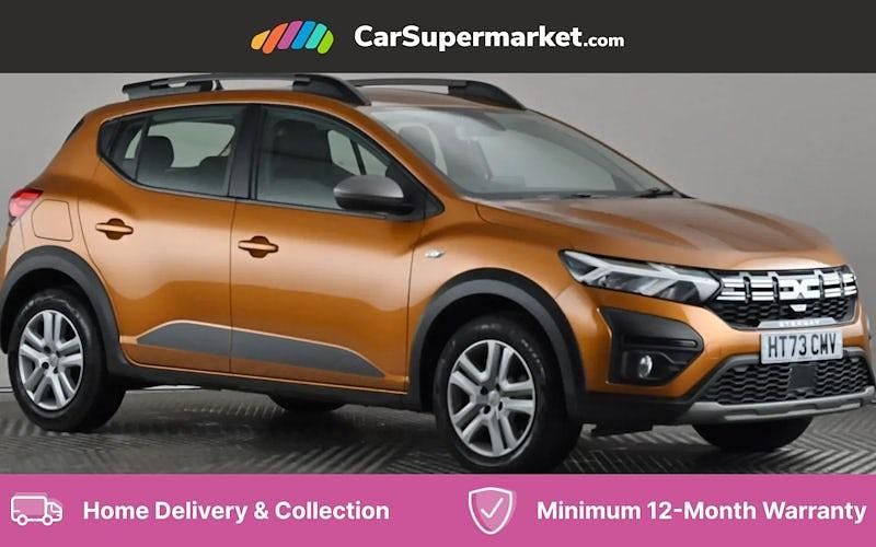 Used 2025 Dacia Sandero Expression Hatchback | £11,397 (Good price) - Image 1/4