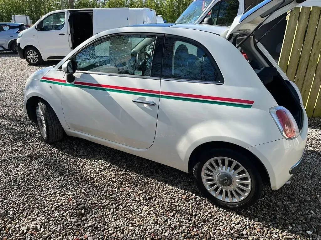 Second-hand Fiat 500 Lounge 69 CP (50 kW) 2009 Alb Cabrio