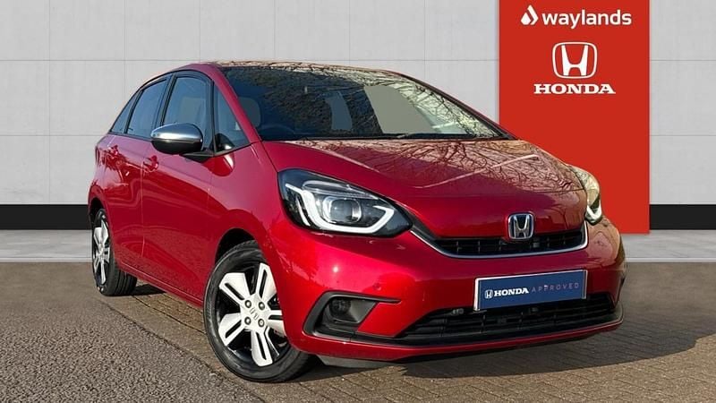 Used Honda Jazz Hybrid 109 HP (80 kW) 2023 Red Hatchback