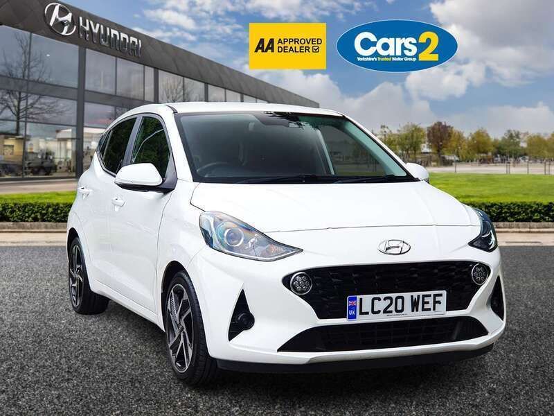White Used 2020 Hyundai i10 Premium Hatchback | £13,490 (Fair price) - Image 1/4