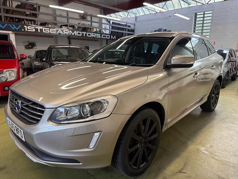 Gold Used 2013 Volvo XC60 SE Lux SUV | £7,775 (Fair price) - Image 1/4