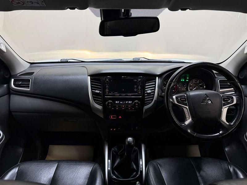 Usado Mitsubishi L200 Warrior 2017 Branco Pickup
