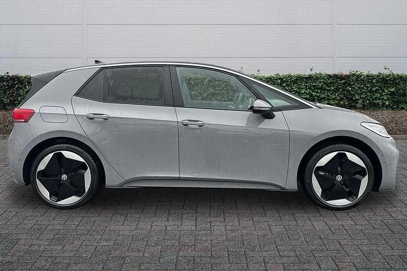 New VW ID.3 Pro 150 kW (204 HP) 2026 Moonstone grey Hatchback