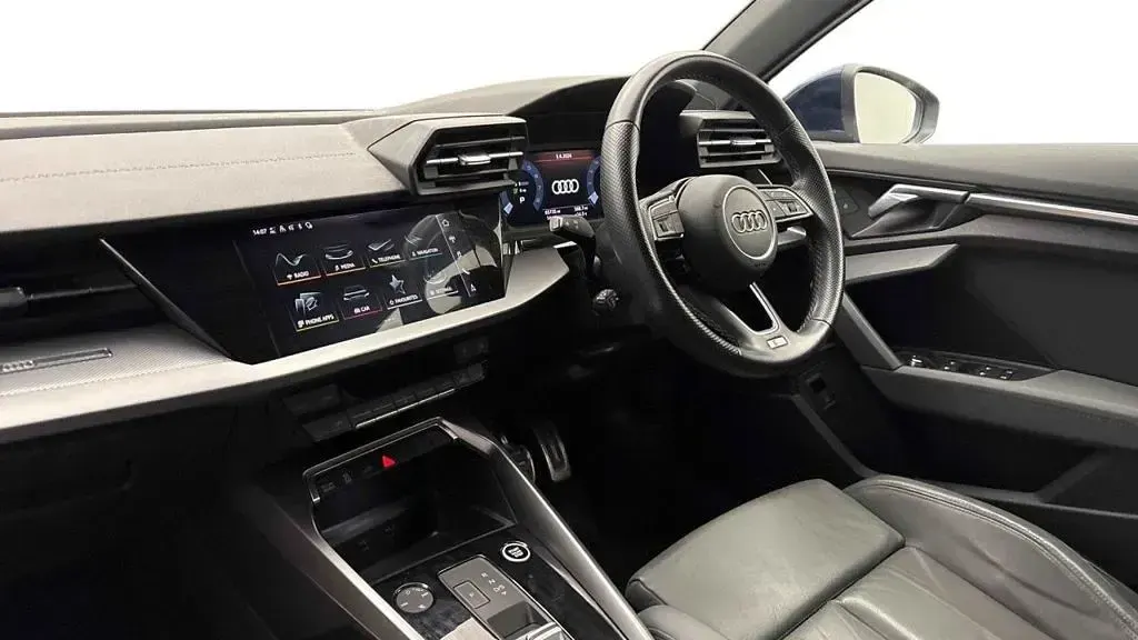 Used Audi A3 Sportback S-Line 204 HP (150 kW) 2022 Blue Hatchback
