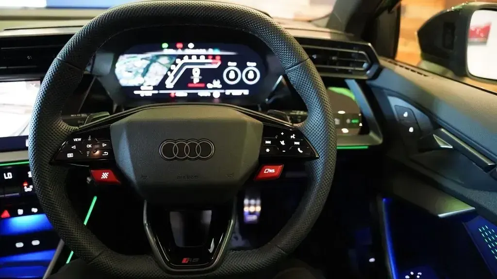 Used Audi RS3 Design 400 HP (294 kW) 2025 Green Sedan