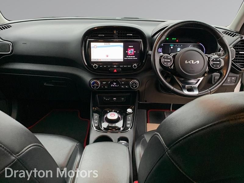 Used Kia Soul 204 HP (150 kW) 2023 White SUV