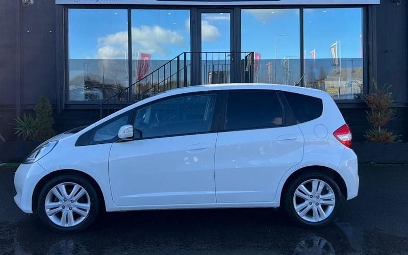Used Honda Jazz ES 99 HP (72 kW) 2015 Hatchback