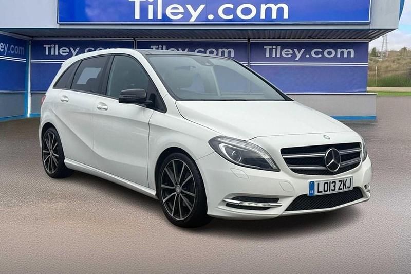 White Used 2013 Mercedes B200 MPV | £8,990 (Fair price) - Image 1/1