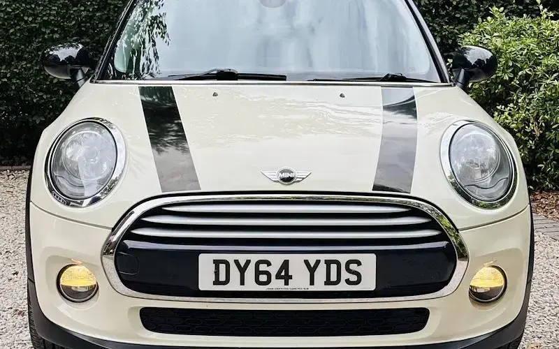 Used Mini Cooper Hatch 136 HP (100 kW) 2014 White Hatchback