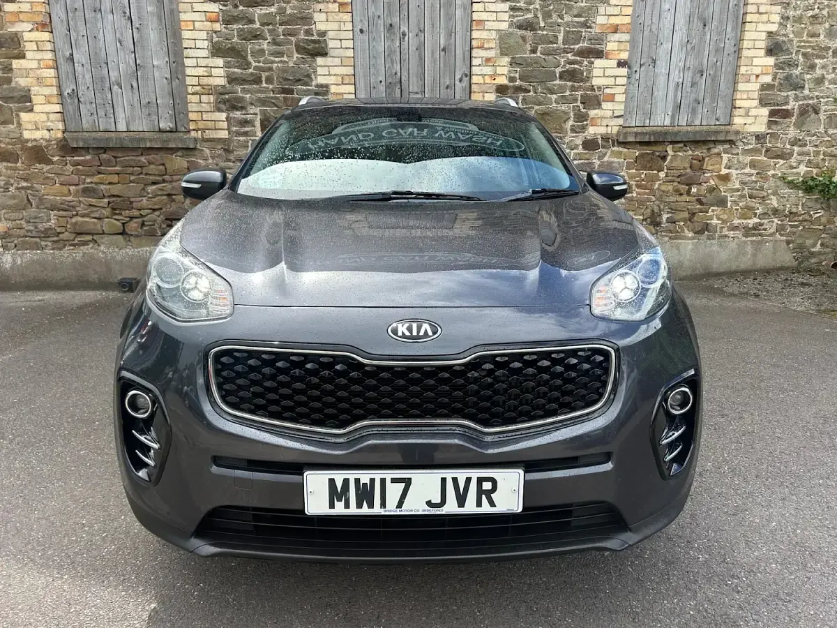 Used Kia Sportage 115 HP (84 kW) 2017 Silver SUV