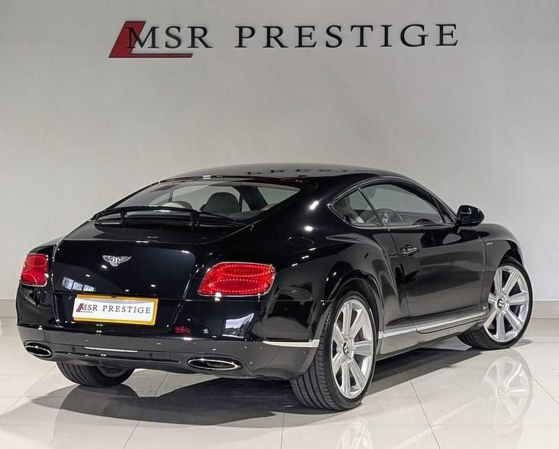 Used Bentley Continental 567 HP (417 kW) 2011 Black Coupe