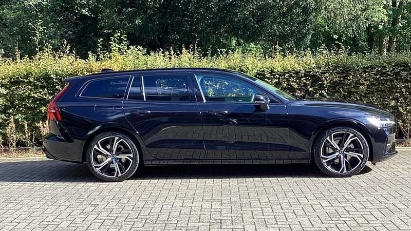 Used Volvo V60 Plus 2025 Black Estate