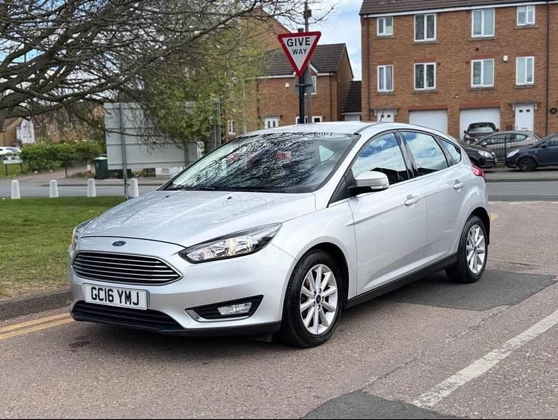 Silver Used 2016 Ford Focus Titanium Hatchback | £3,990 (Good price) - Image 1/4