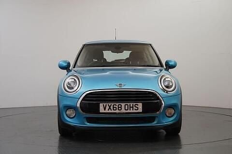 Used Mini Cooper Hatch 134 HP (98 kW) 2018 Blue Hatchback