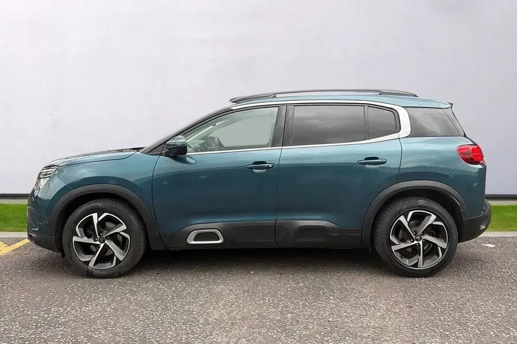 Usado Citroën C5 Flair 130 HP (95 kW) 2021 Azul SUV