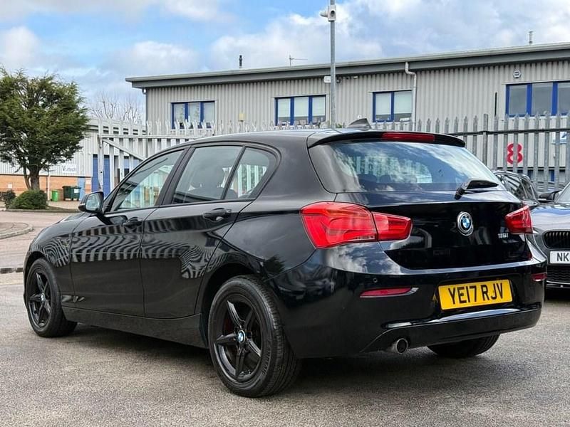 Used BMW 118 Comfort Edition 136 HP (100 kW) 2017 Black Hatchback