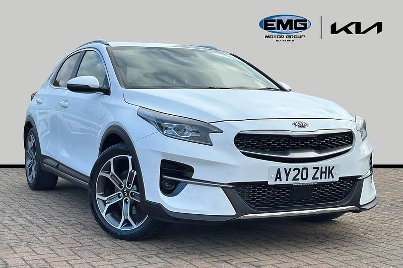 White Used 2020 Kia XCeed 3 SUV | £11,295 (Fair price) - Image 1/3