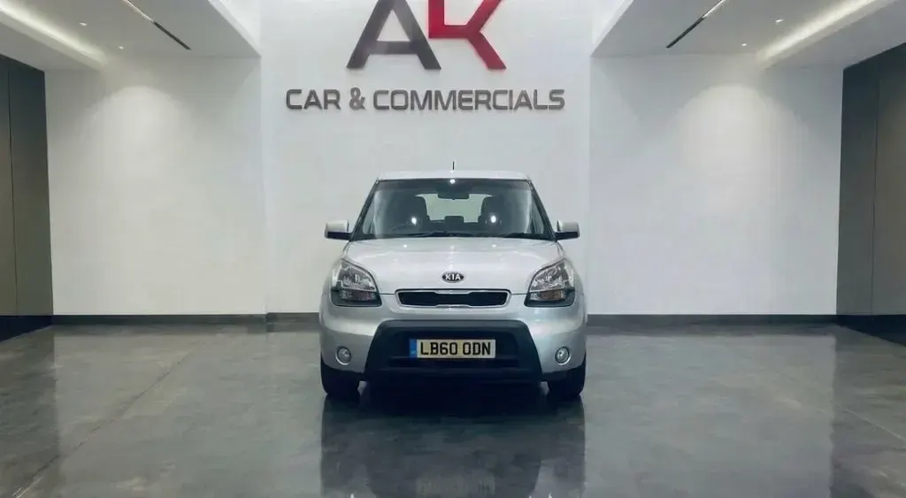 Used Kia Soul 126 HP (92 kW) 2011 Silver SUV